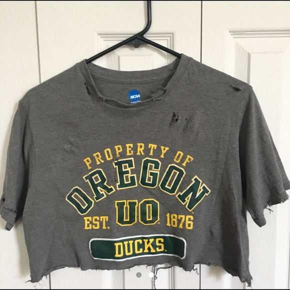 Tops - UNIVERSITY OF OREGON DUCKS DISTRESSED CROP TOP